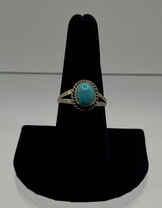 Small Turquoise and Sterling Silver Ring; Size 9