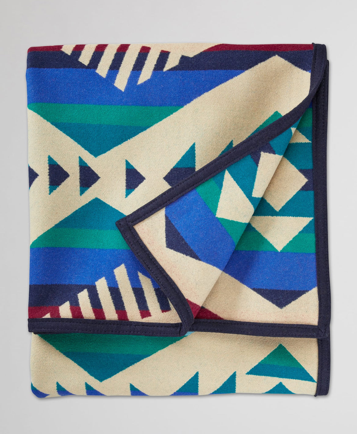 Pendleton Jacquard Unapped Robe Blanket; Los Lunas