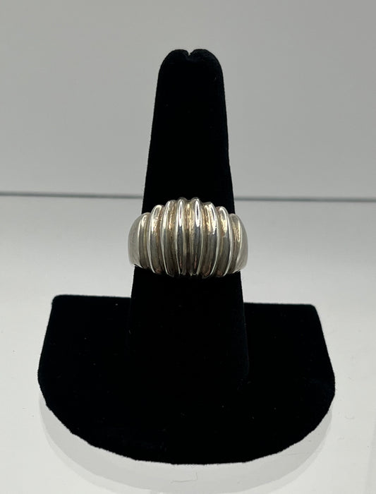 Sterling Silver Ring with Ridge Design