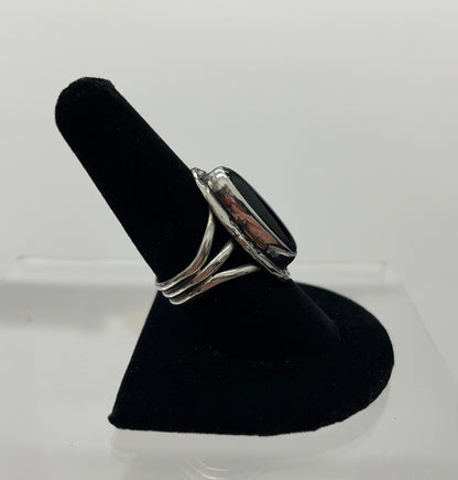 Onyx and Sterling Silver Oval Shaped Ring 9.75