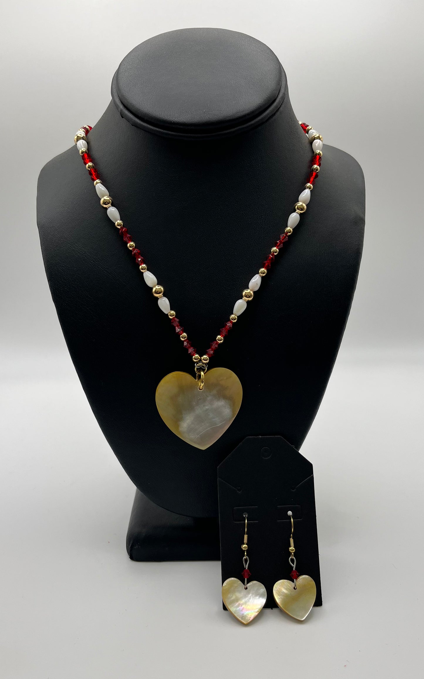 Heart Shaped Shell Necklace Set with Earrings; Red