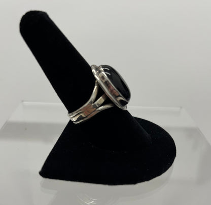 Onyx and Sterling Silver Oval Shaped Ring Size 9.75