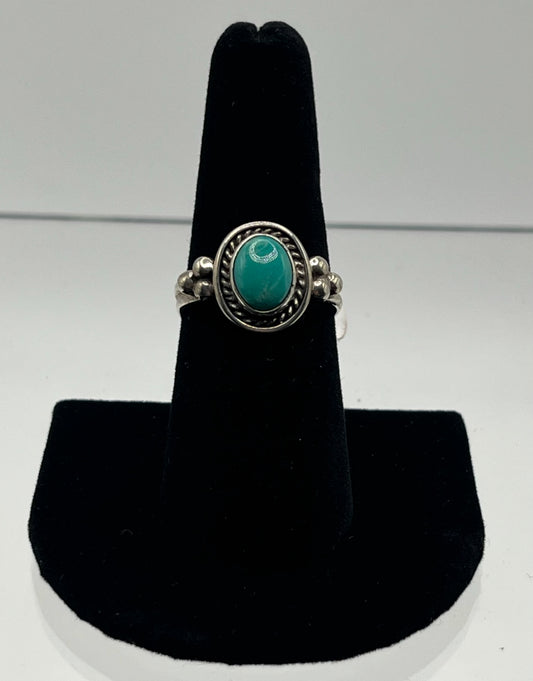 Small Turquoise and Sterling Silver Ring with 3 Point Design; Size 8