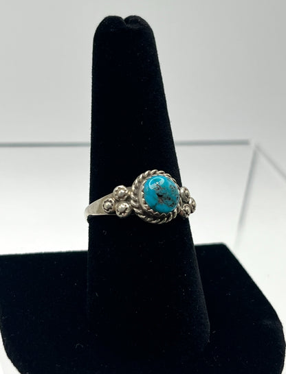 Small Turquoise and Sterling Silver Ring with 3 Point Design; Size 8