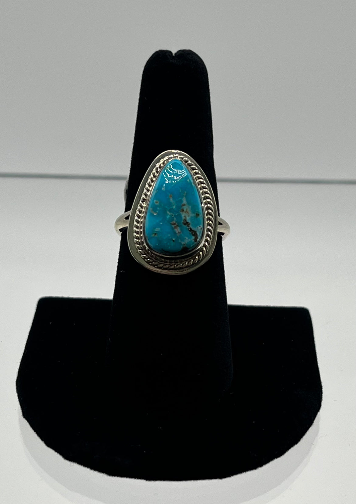 Kingman Turquoise and Sterling Silver Ring; Size 8
