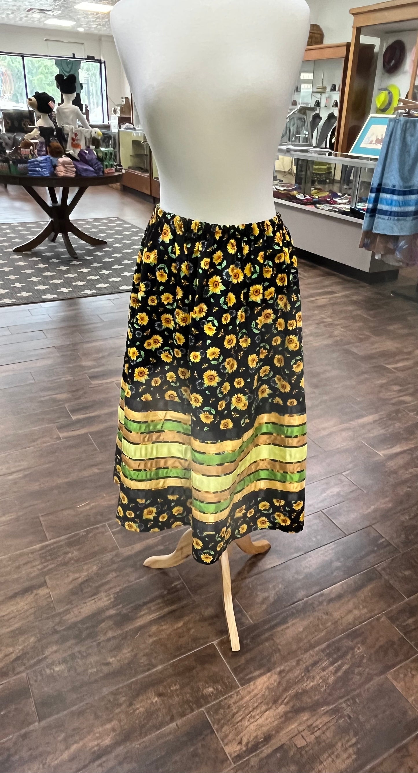 Adult Ribbon Skirt; Sunflowers on Black, Waist 34”