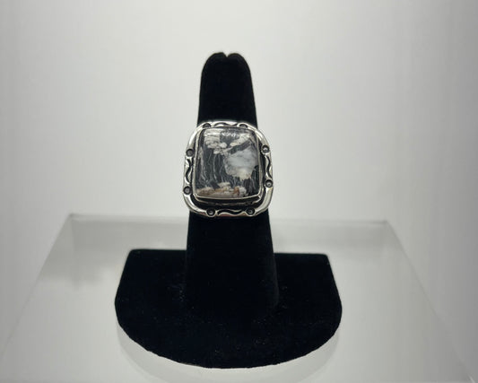 White Buffalo Turquoise and Sterling Silver Ring; Size 8