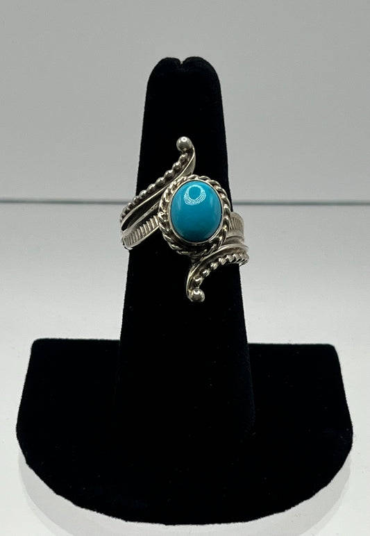 Turquoise and Sterling Silver Ring with Twist Design; Size 9