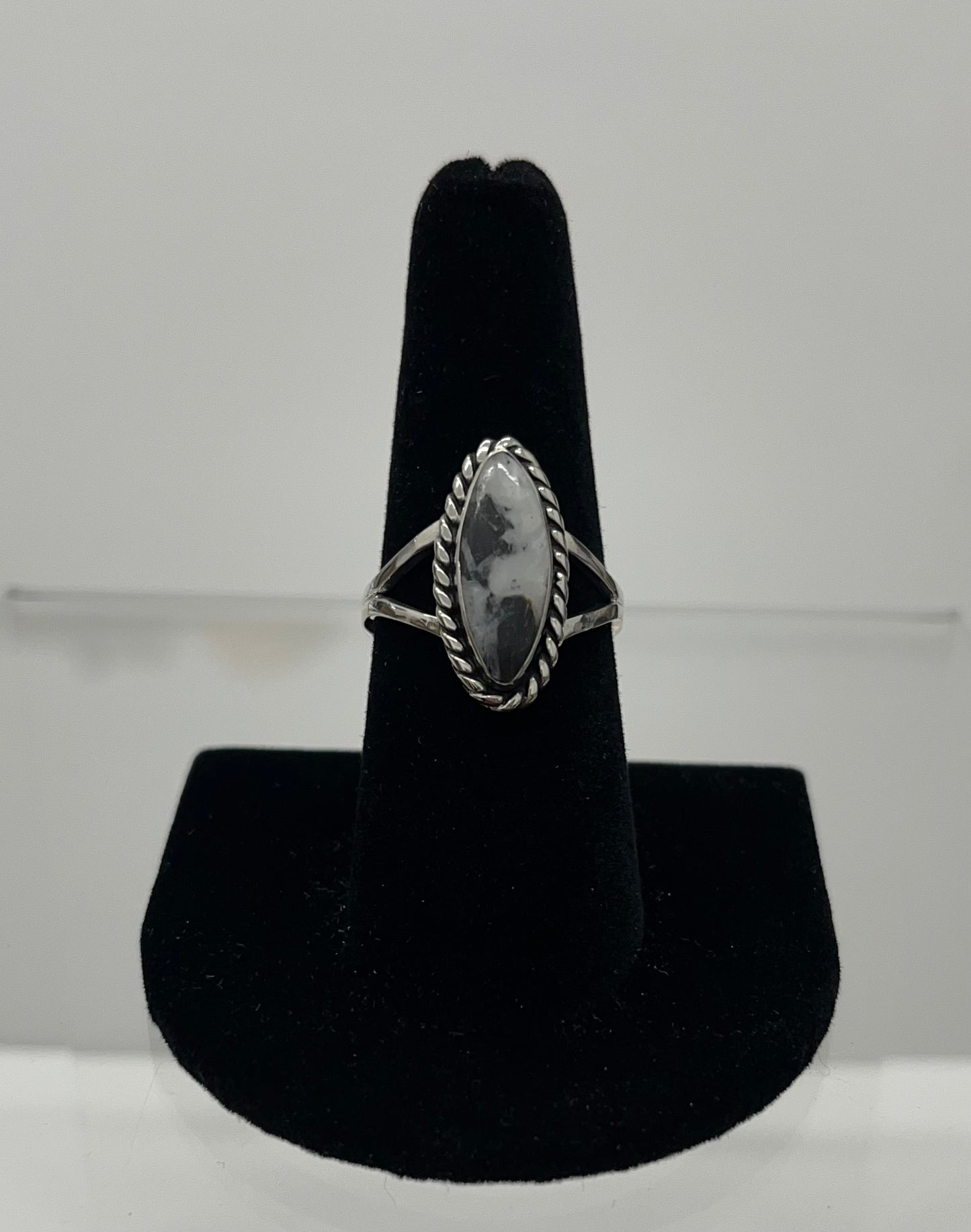 White Buffalo Turquoise and Sterling Silver Ring; Size 8.25