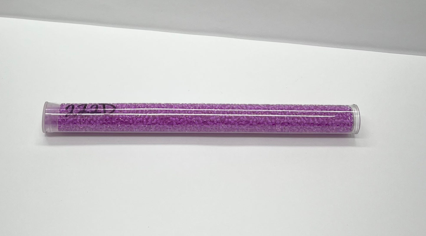 11 Seed Beads #222D Lilac