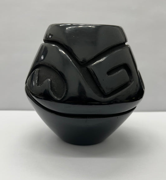 Santa Clara Pot by Stella Chevaria