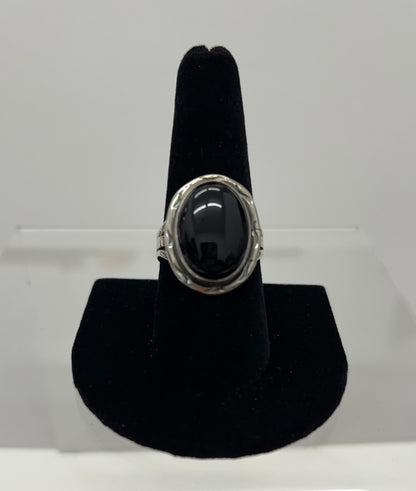 Onyx and Sterling Silver Oval Shaped Ring Size 9.75