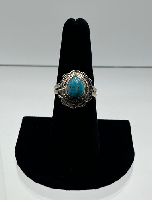Kingman Turquoise and Sterling Silver Ring with Petal Detail; Size 8