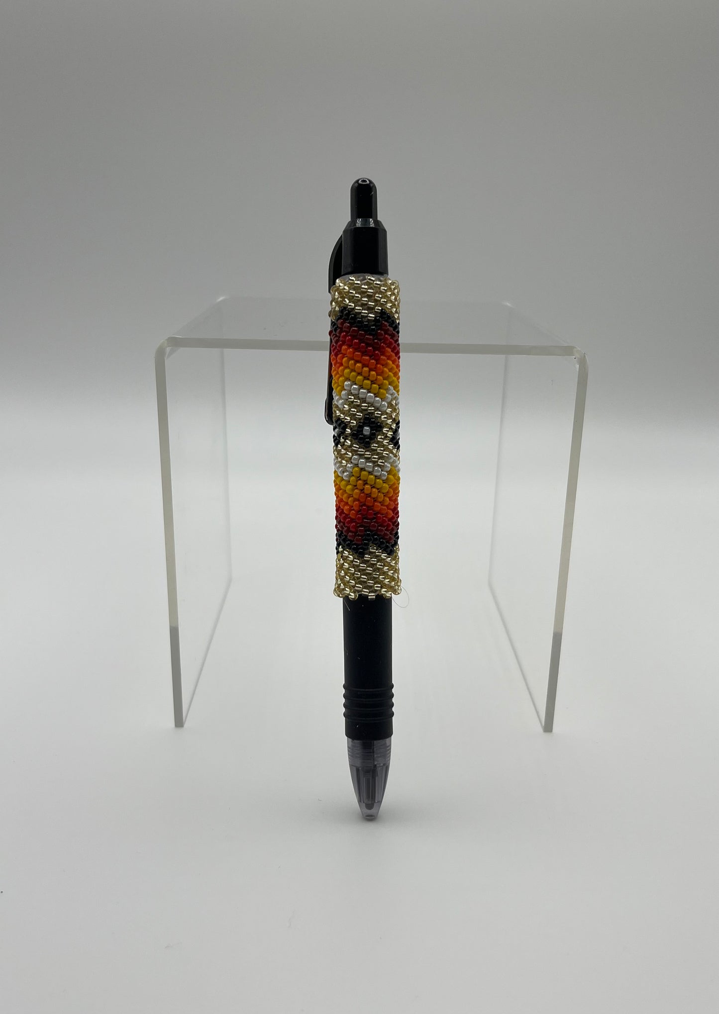 Beaded Pen; Gold with Floral Detail