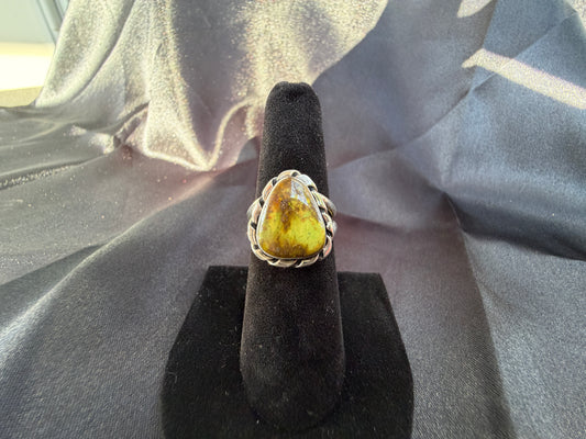 Gaspeite / Sterling Silver Ring (Size 7)