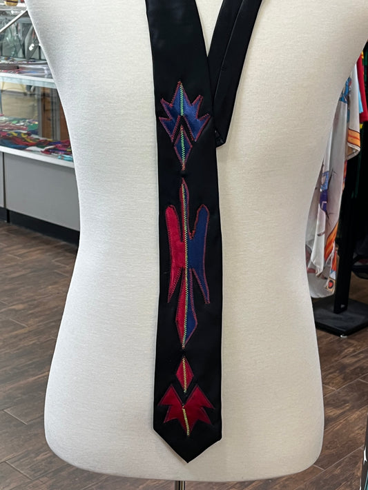 Men’s Tie with Waterbird Embroidery
