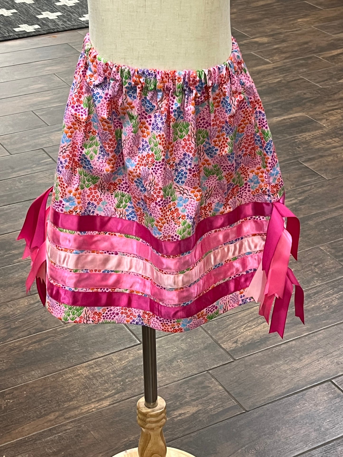 Girl’s Ribbon Skirt Pink Floral; Size 3, 20 1/2” waist