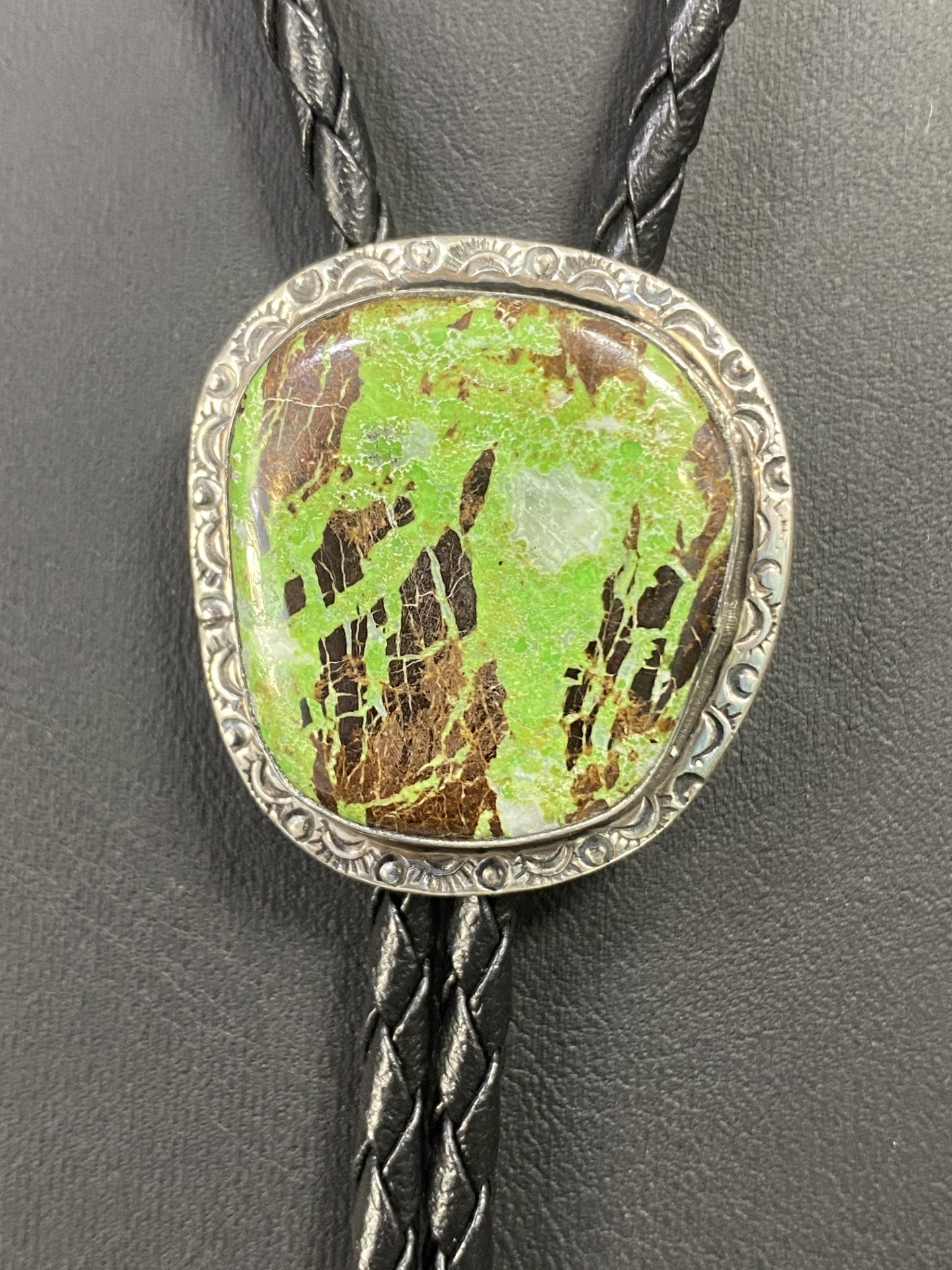 Sterling Silver & Gaspeite Bolo Tie