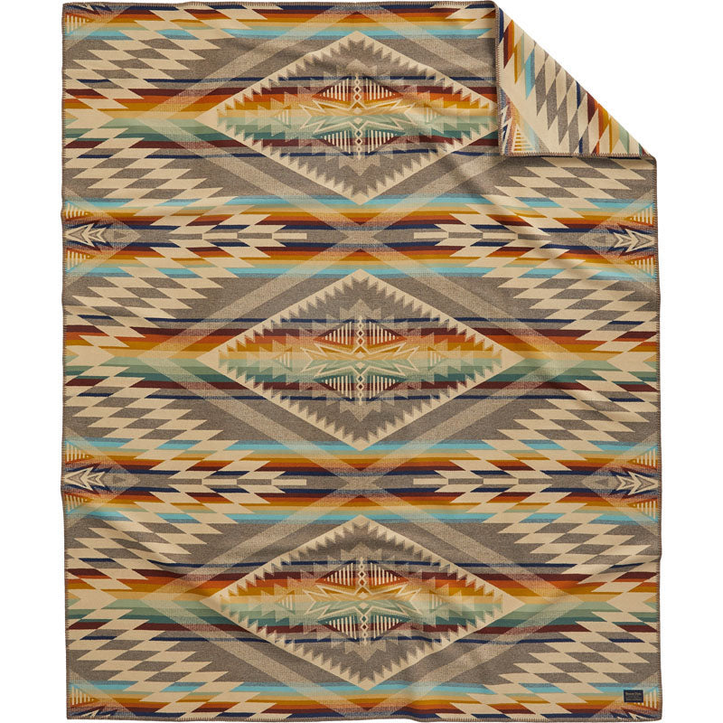 Pendleton Jacquard Unnapped Robe; Summerland