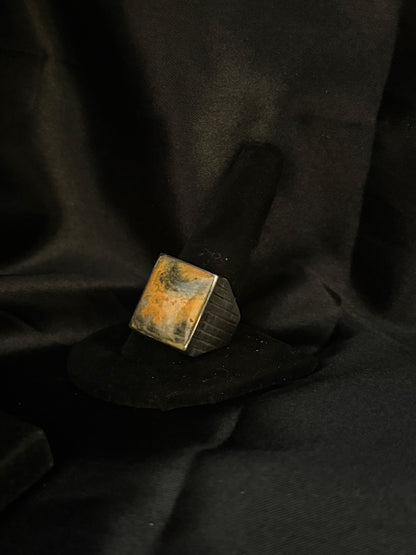 Bumblebee/Sterling Silver Ring (Size 12)