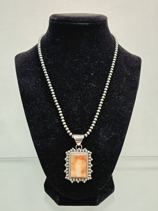 Spiny Oyster Necklace w/Navajo Pearls