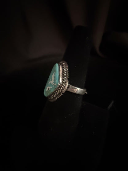 Turquoise/Sterling Silver Ring (Size 8)
